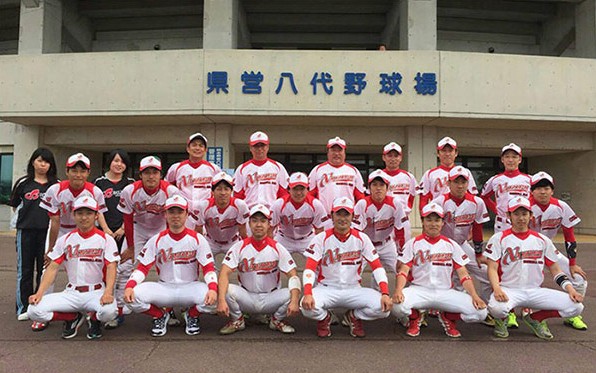 野球部の集合写真